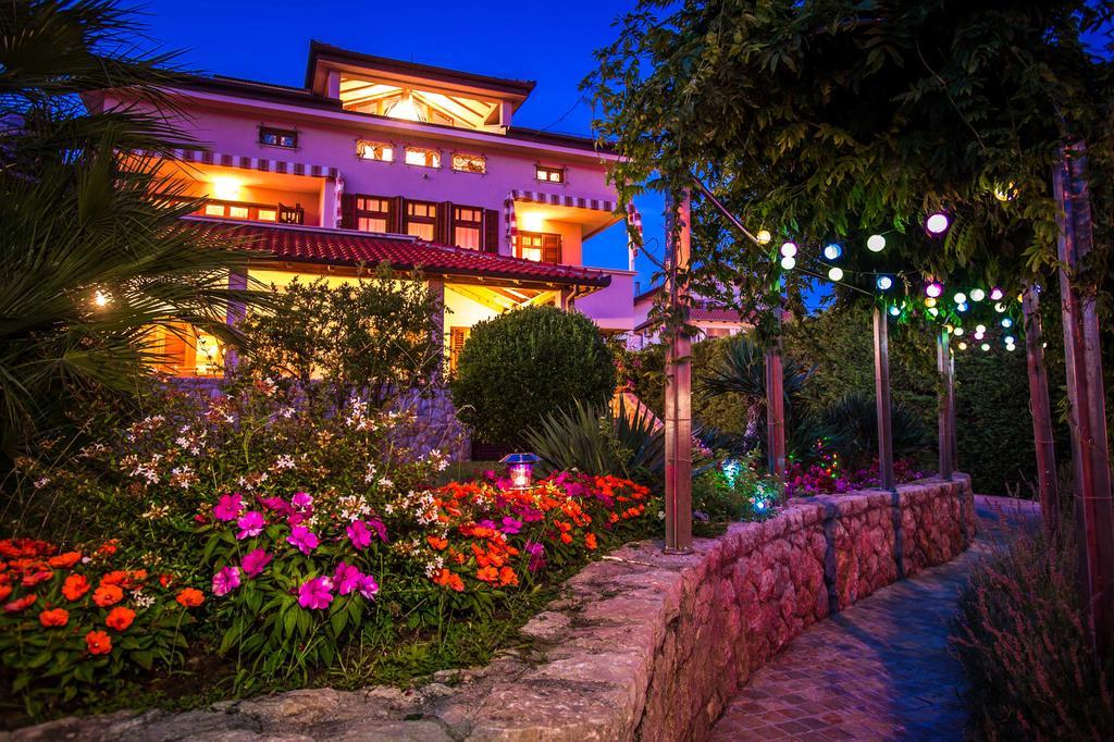 Villa Amalija Sukošan Exterior foto